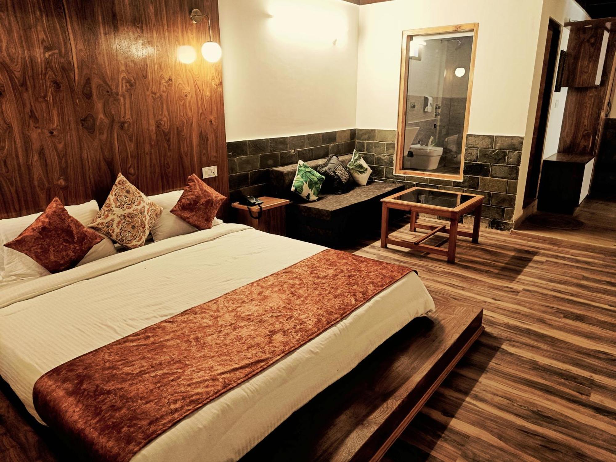 Trimounts-A Boutique Hotel & Wellnes Center In Tirthan Valley Banjar Екстер'єр фото